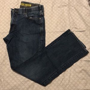 EUC Lee Performance Series jeans. Made for comfort in motion. 34x32